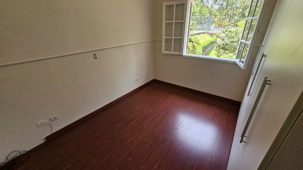 Casa de Condomínio para alugar com 6 quartos, 450m² - Foto 51