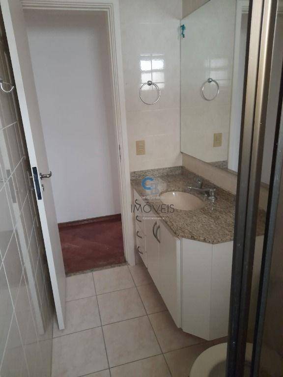 Apartamento à venda com 3 quartos, 117m² - Foto 17