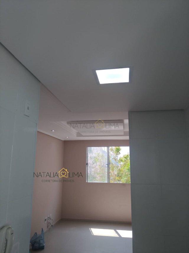 Apartamento à venda com 2 quartos, 38m² - Foto 2