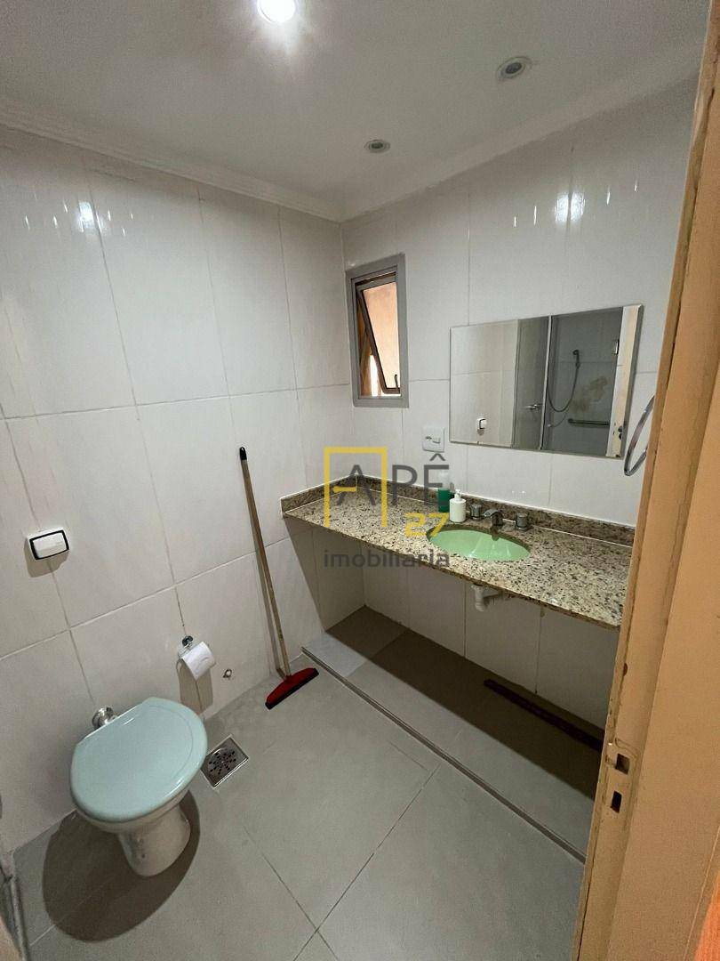 Apartamento à venda com 3 quartos, 120m² - Foto 8