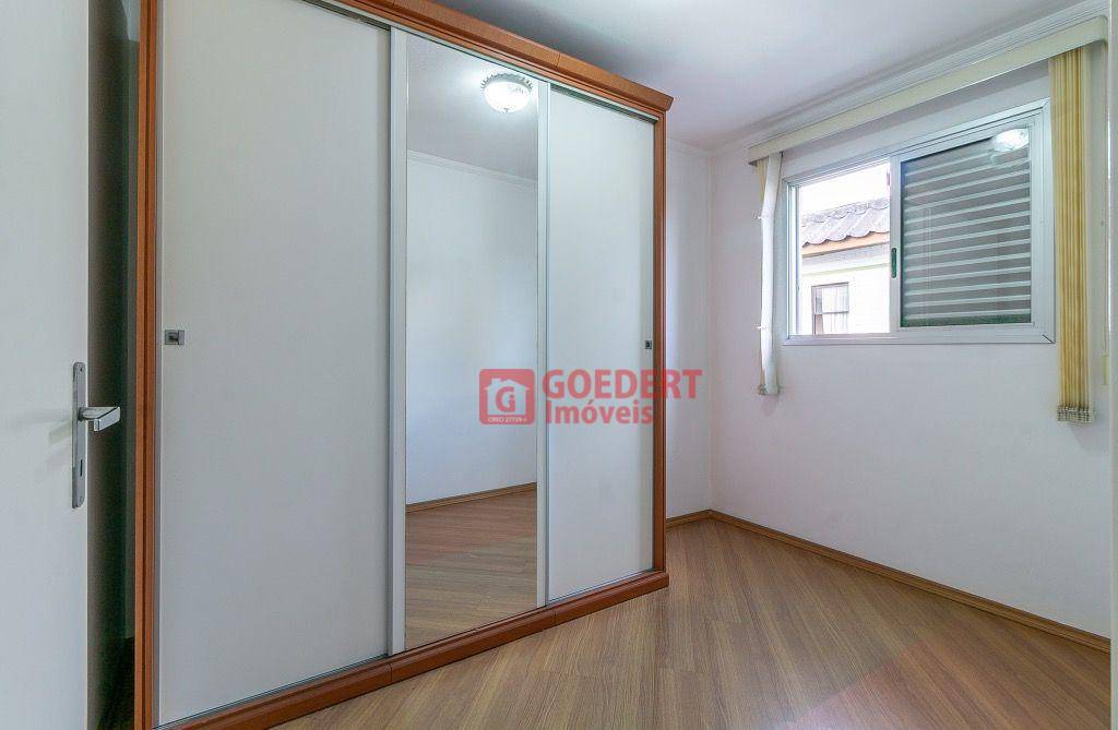Apartamento à venda com 2 quartos, 58m² - Foto 13