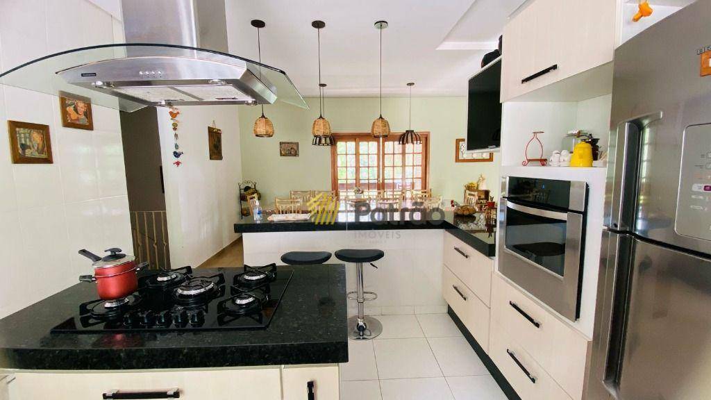 Casa à venda com 3 quartos, 474m² - Foto 46