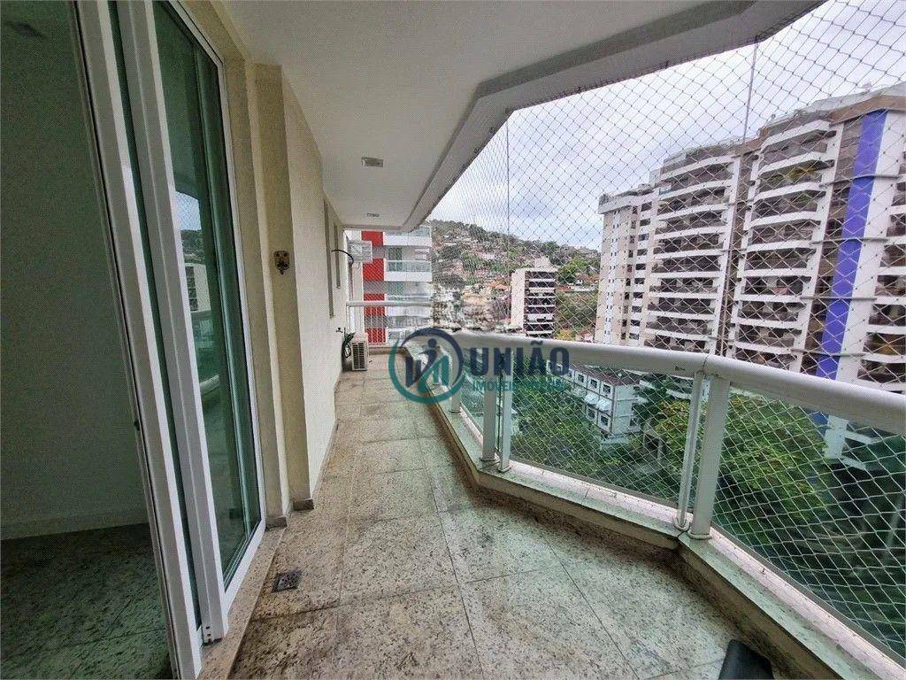 Apartamento à venda com 3 quartos, 115m² - Foto 4