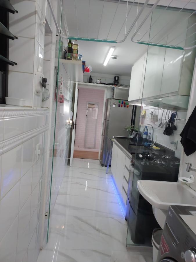 Apartamento à venda com 2 quartos, 71m² - Foto 13