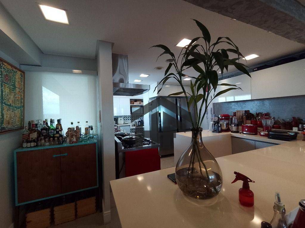 Apartamento à venda com 3 quartos, 172m² - Foto 16