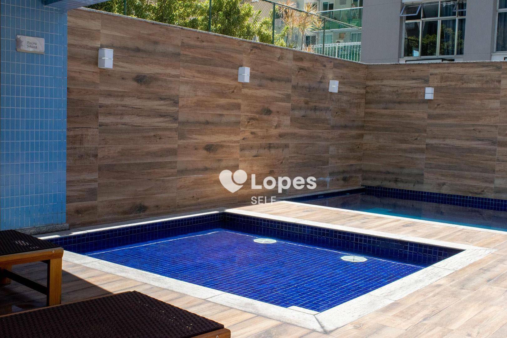 Apartamento à venda com 4 quartos, 182m² - Foto 13