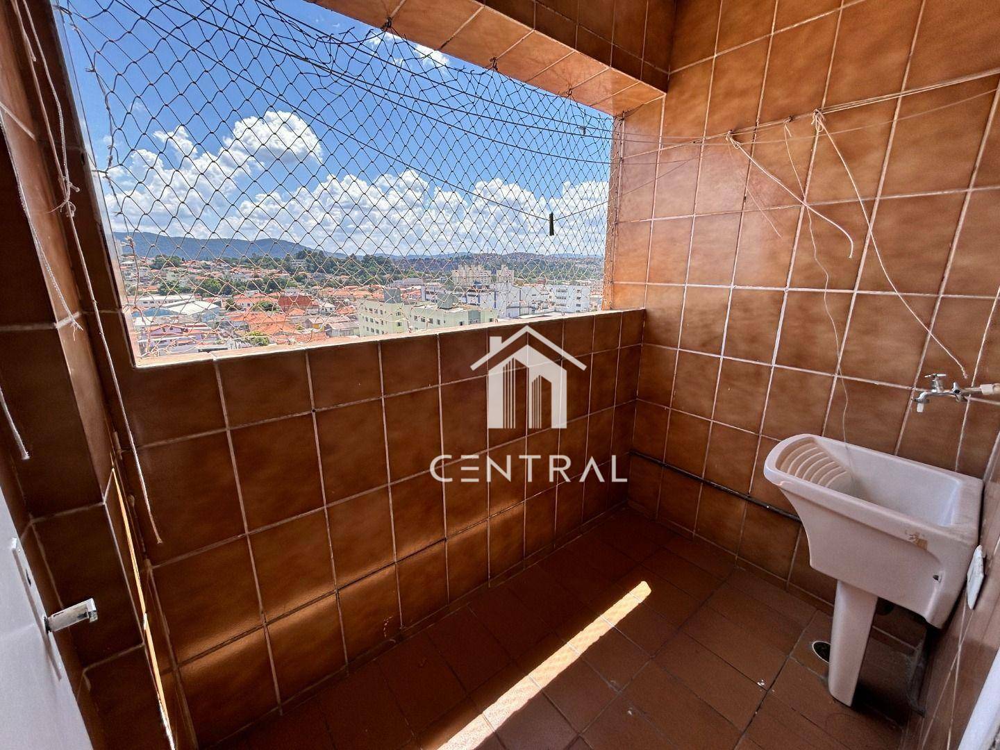 Apartamento à venda com 2 quartos, 62m² - Foto 7