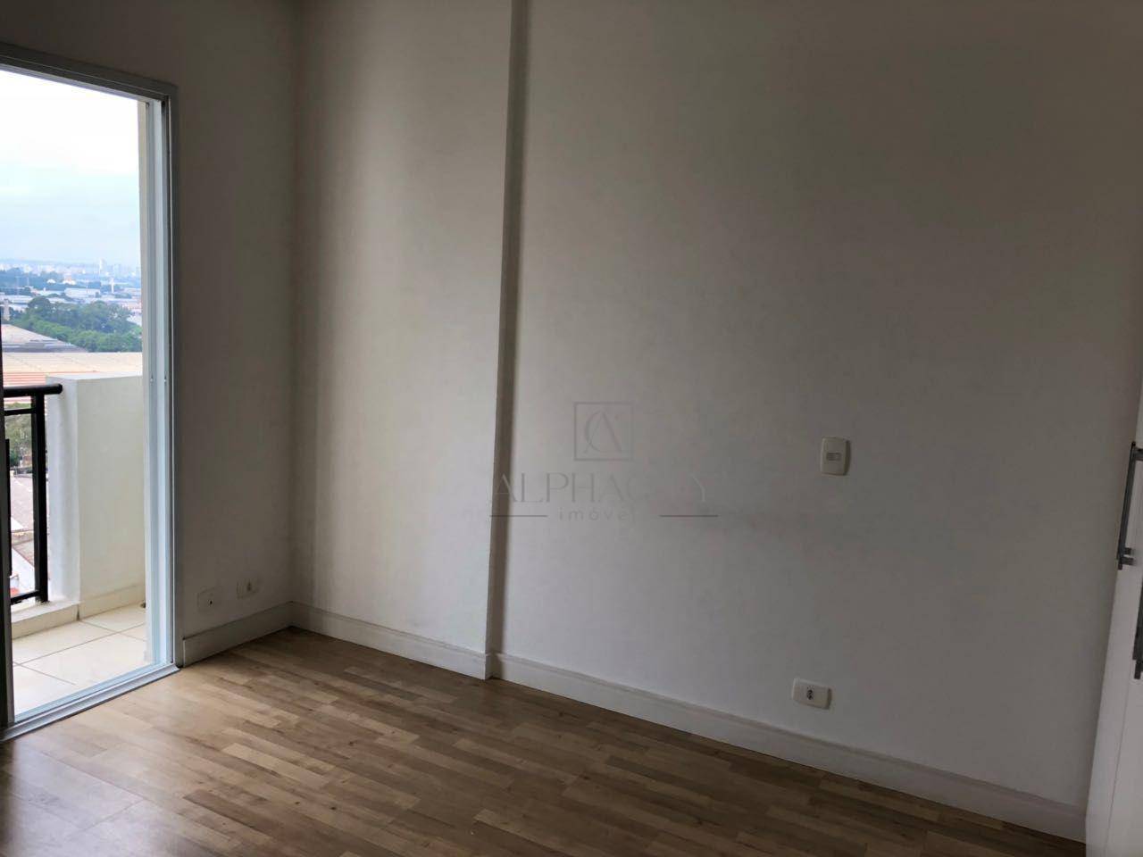 Apartamento para alugar com 3 quartos, 84m² - Foto 8