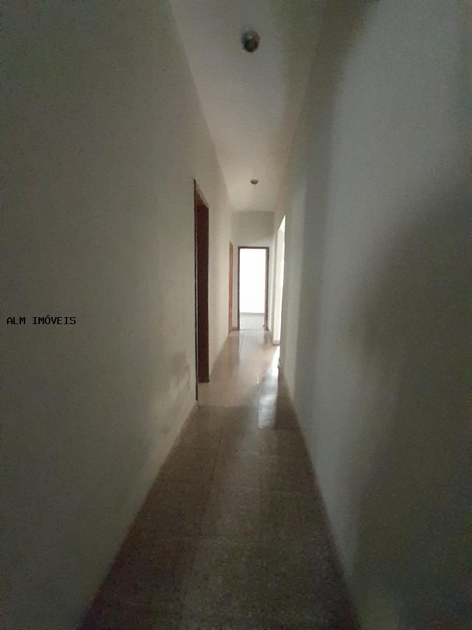 Casa à venda com 3 quartos, 150m² - Foto 12