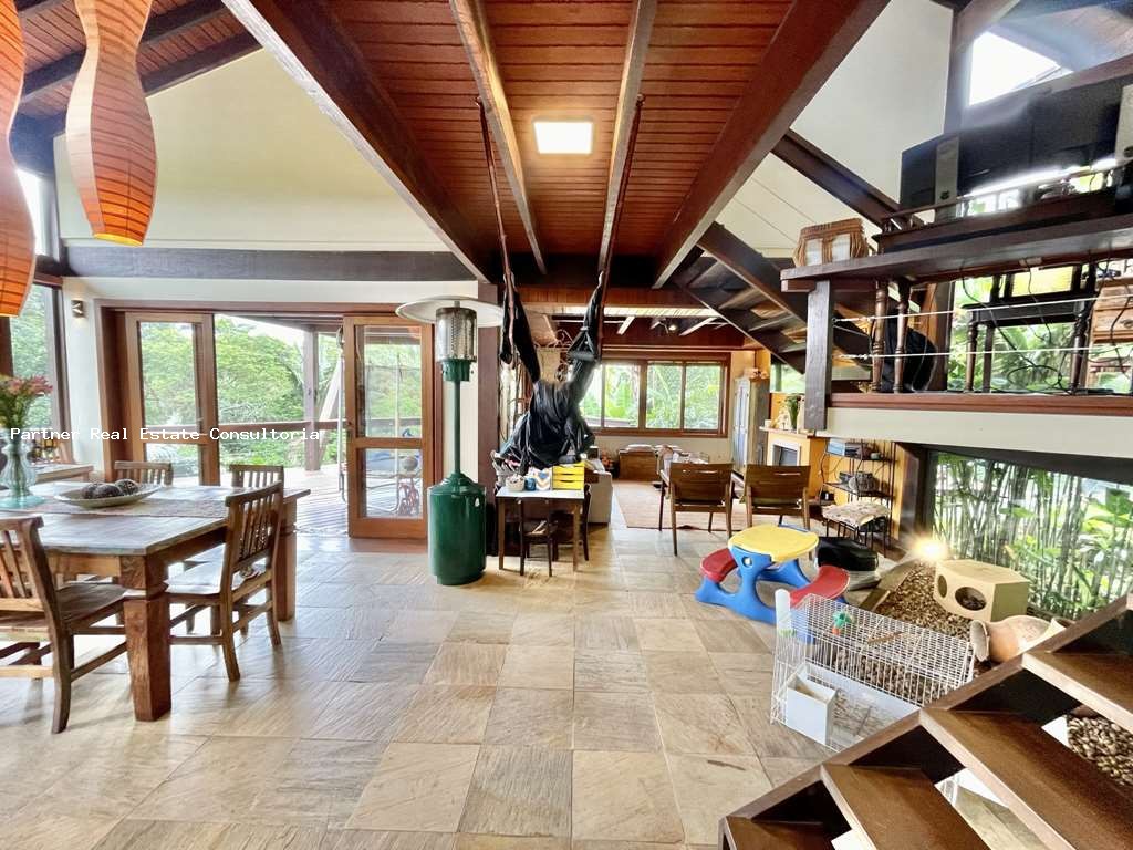 Casa de Condomínio à venda com 3 quartos, 1323m² - Foto 14