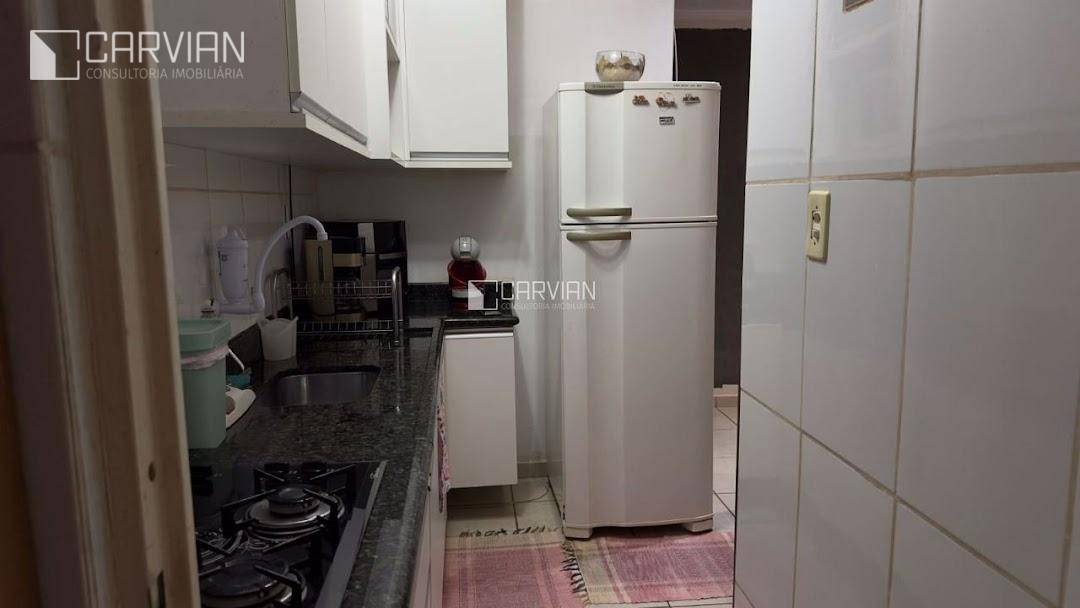 Apartamento à venda com 3 quartos, 75m² - Foto 4