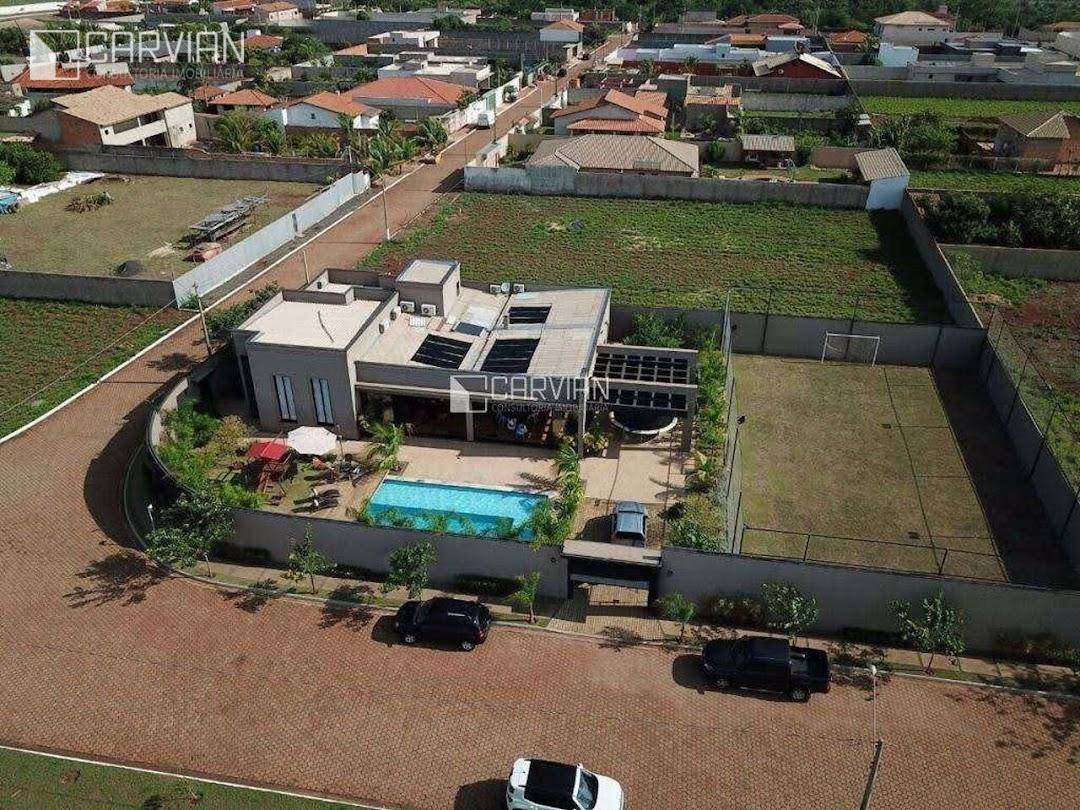 Casa de Condomínio à venda com 4 quartos, 450m² - Foto 28