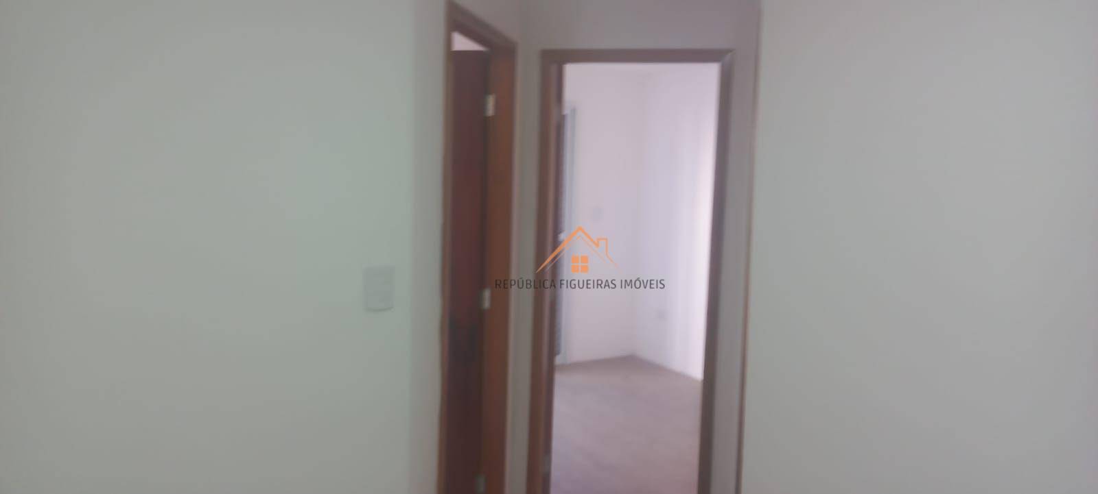 Apartamento à venda com 2 quartos, 44m² - Foto 9