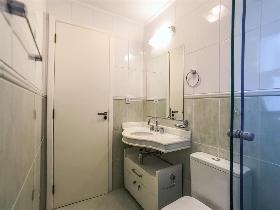 Apartamento para alugar com 3 quartos, 147m² - Foto 20