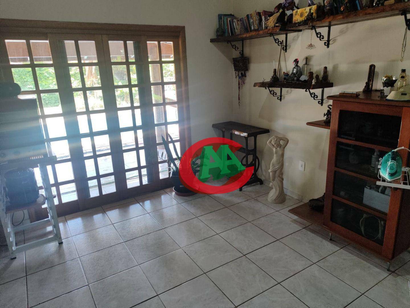 Chácara à venda com 3 quartos, 300m² - Foto 12