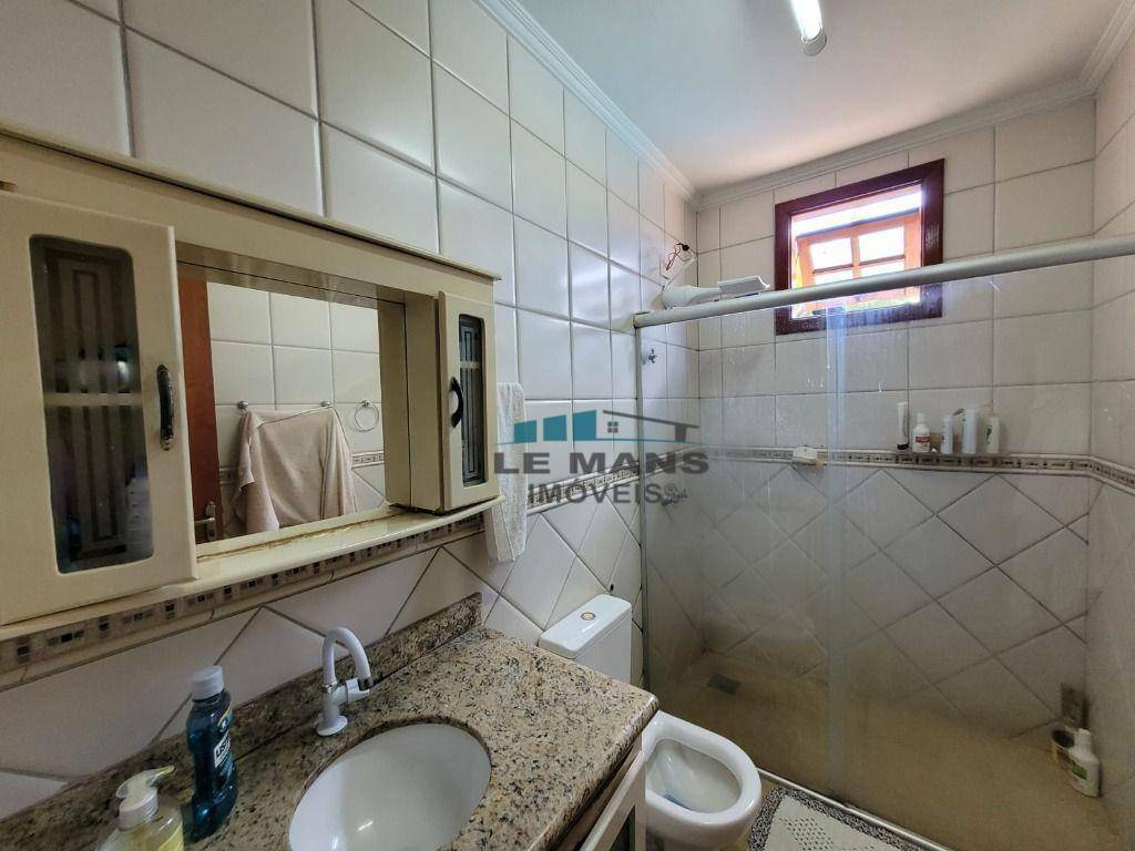 Casa à venda com 3 quartos, 200m² - Foto 16