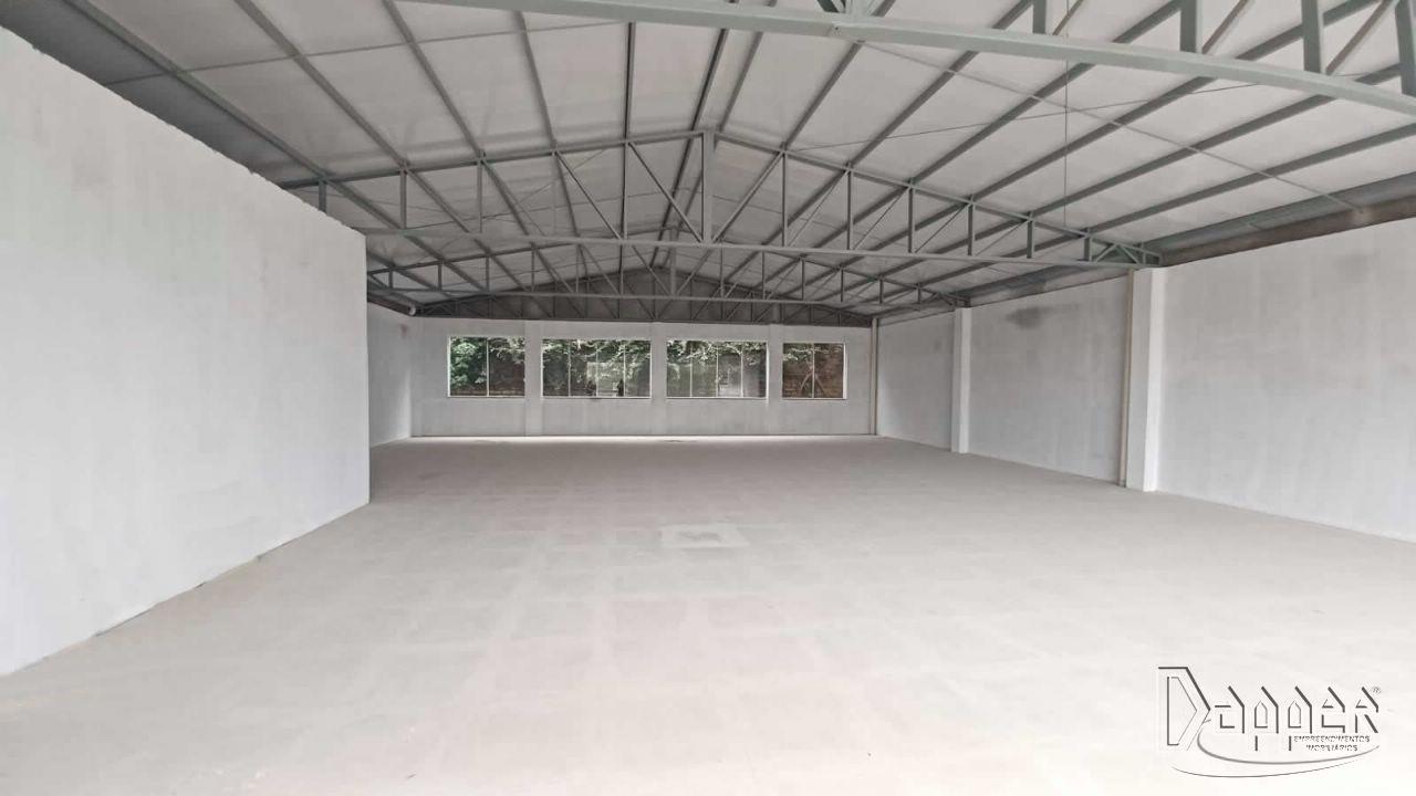 Prédio Inteiro para alugar, 600m² - Foto 3