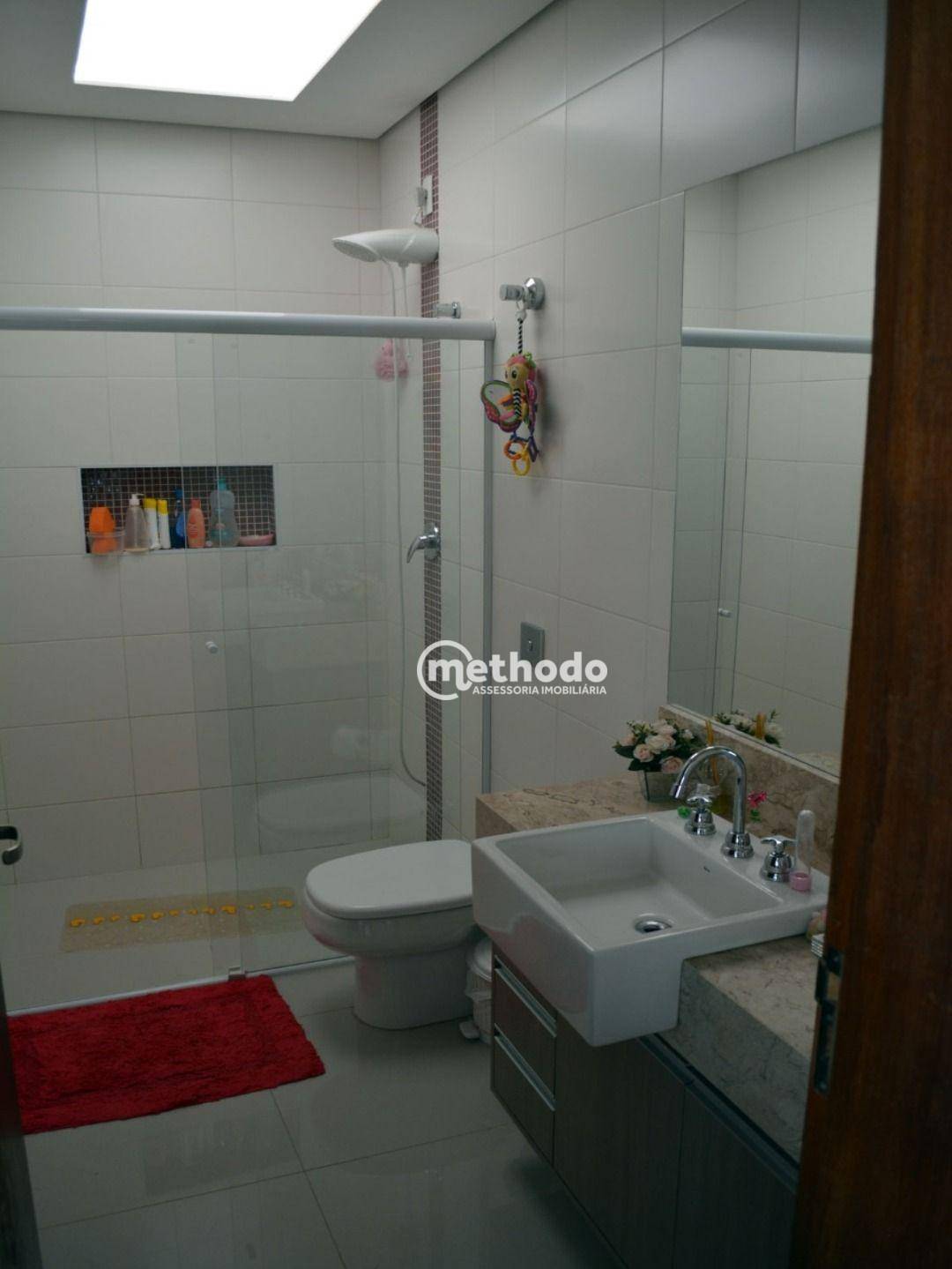 Casa de Condomínio à venda com 4 quartos, 360m² - Foto 16