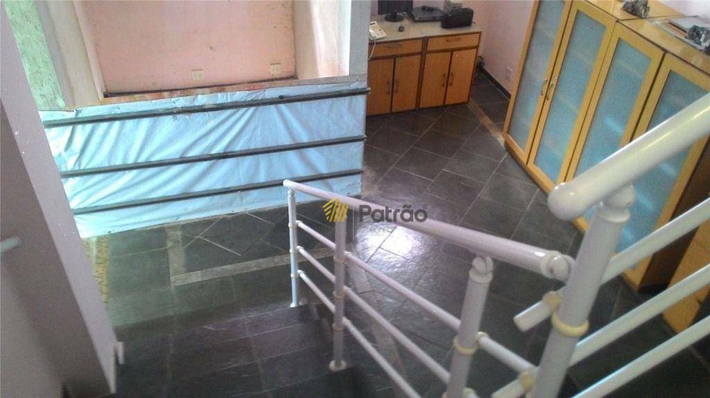 Sobrado à venda e aluguel, 590m² - Foto 15