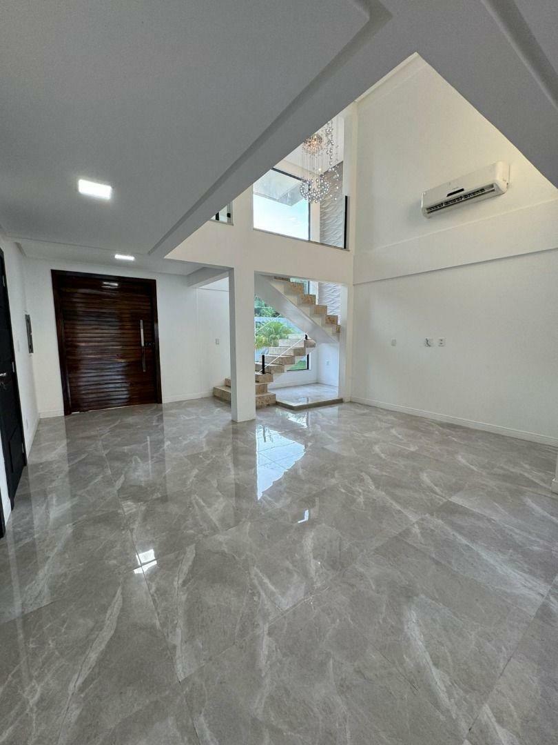 Casa de Condomínio à venda com 4 quartos, 282m² - Foto 9