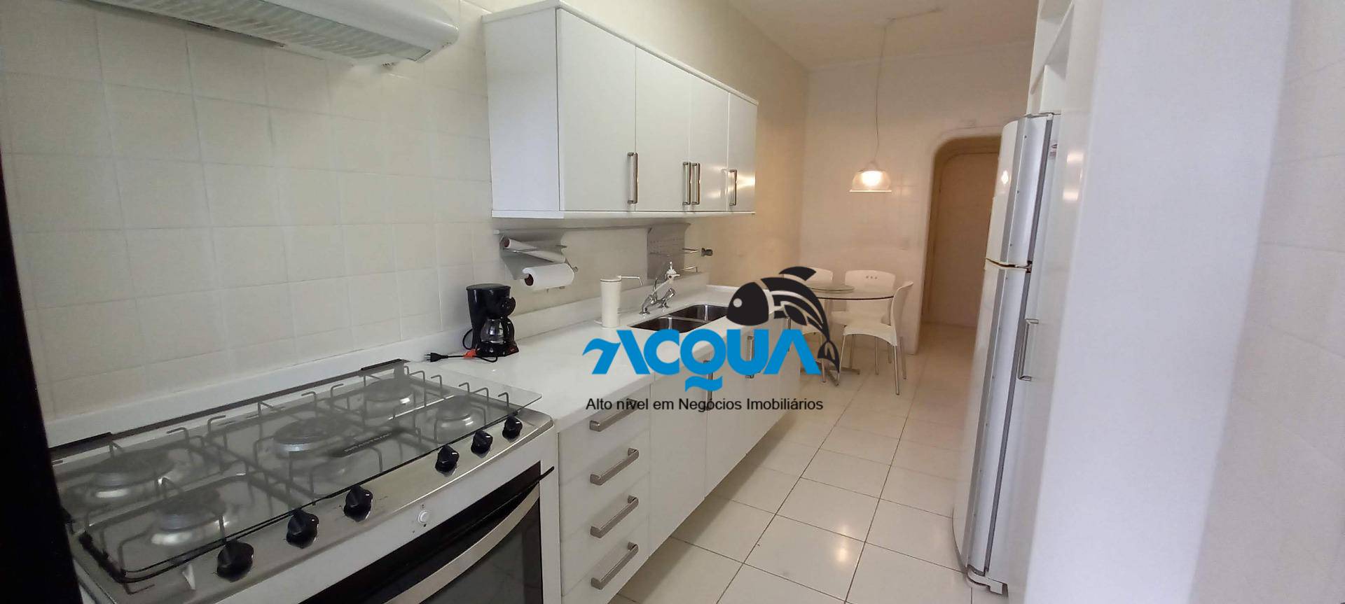 Apartamento à venda com 3 quartos, 217m² - Foto 7