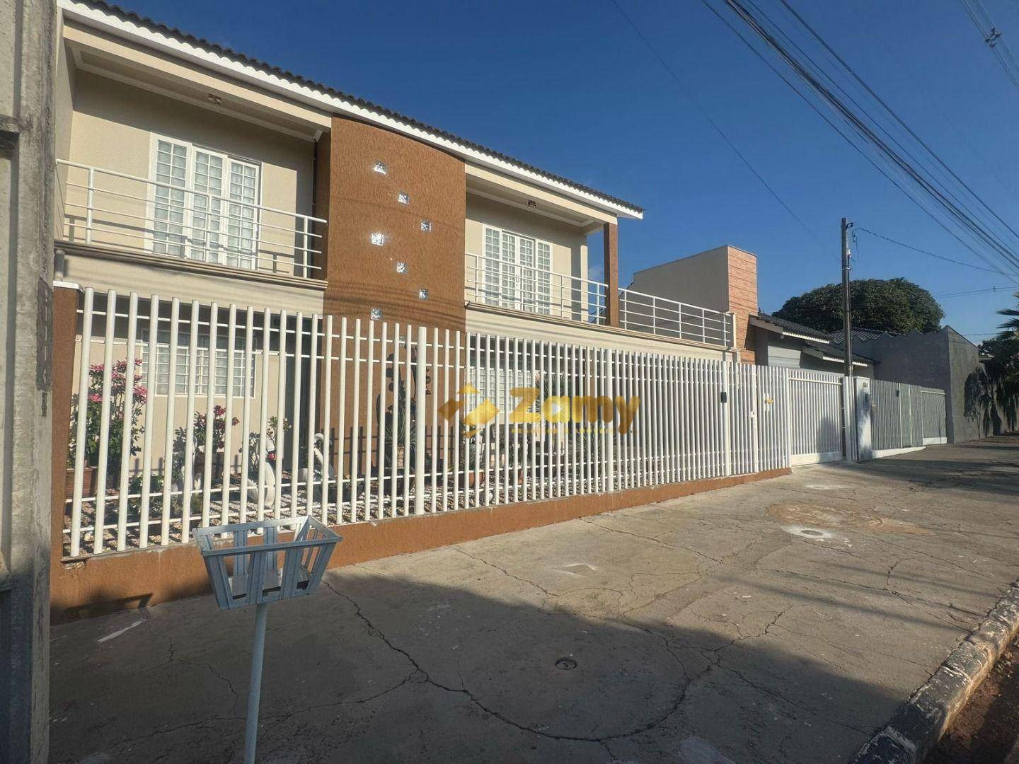 Sobrado à venda com 4 quartos, 200m² - Foto 26