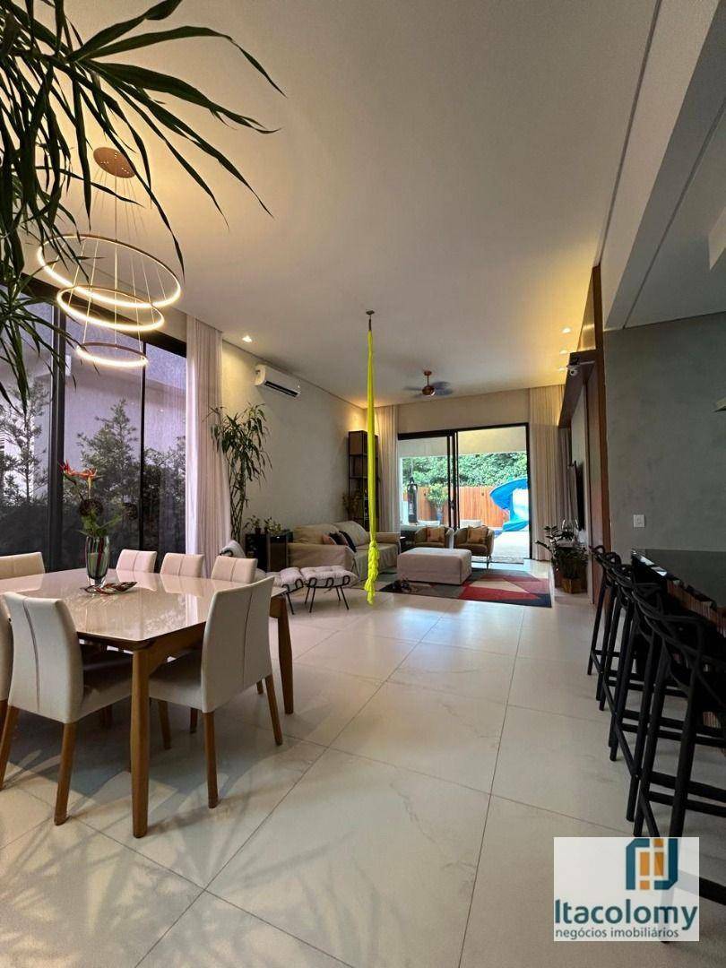 Casa de Condomínio à venda com 3 quartos, 220m² - Foto 7