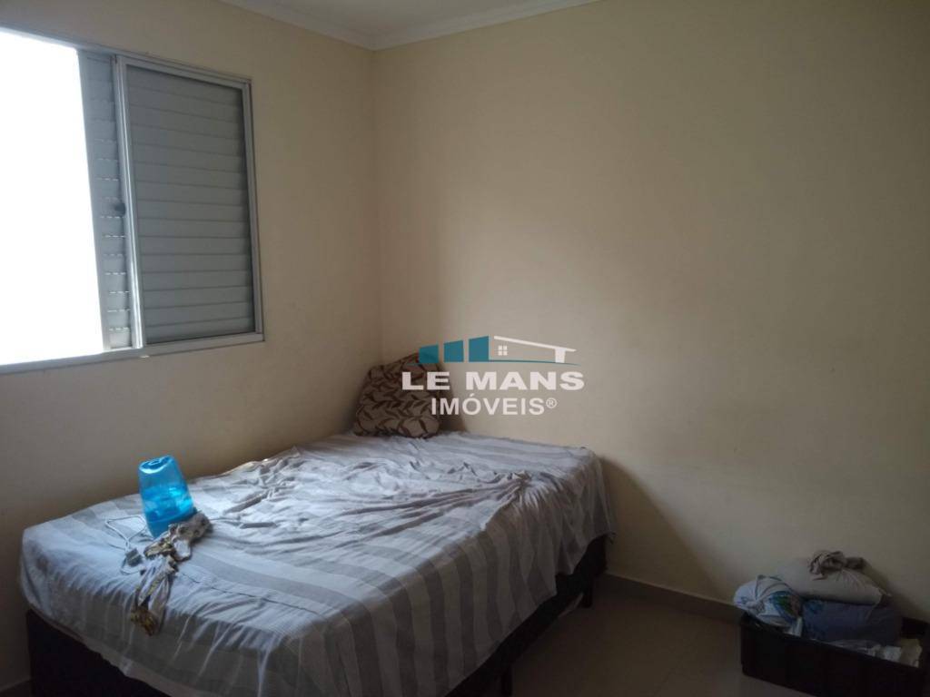 Apartamento à venda com 2 quartos, 46m² - Foto 10