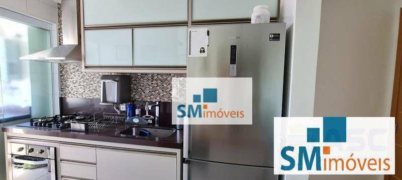 Apartamento à venda com 2 quartos, 64m² - Foto 9