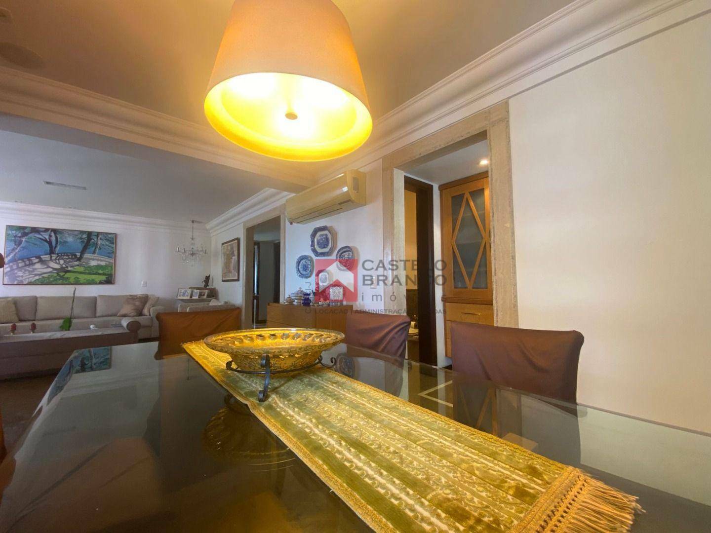 Apartamento à venda com 4 quartos, 225m² - Foto 10