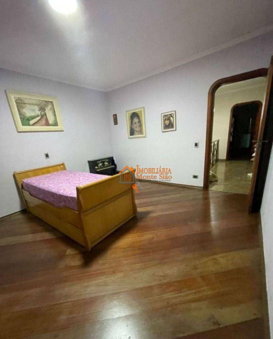 Casa à venda com 3 quartos, 380m² - Foto 18