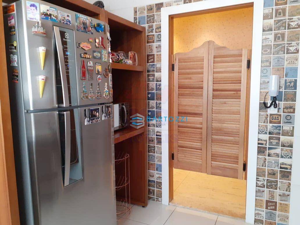 Apartamento à venda com 3 quartos, 105m² - Foto 6