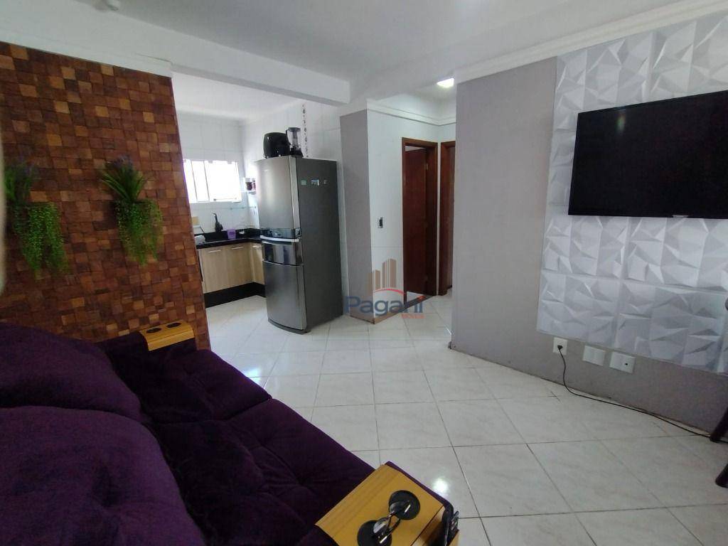 Apartamento à venda com 2 quartos, 64m² - Foto 3