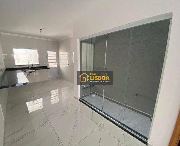 Casa à venda com 3 quartos, 170m² - Foto 13