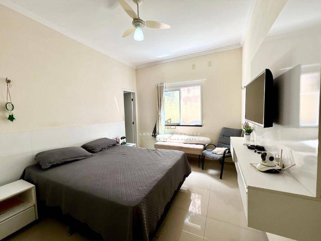 Casa à venda com 3 quartos, 130m² - Foto 18