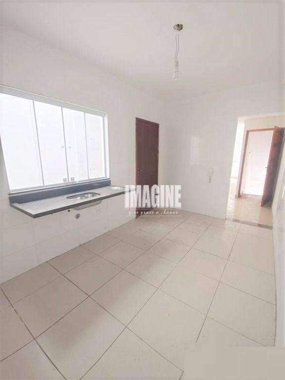 Sobrado à venda com 3 quartos, 121m² - Foto 3