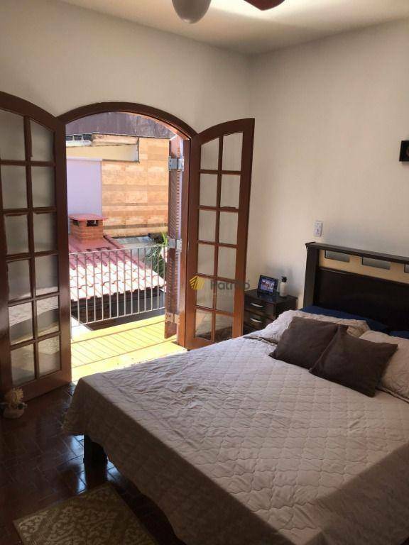 Sobrado à venda com 3 quartos, 170m² - Foto 9