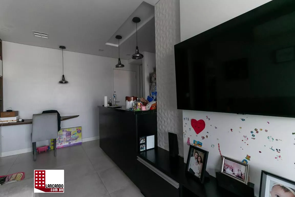 Apartamento à venda com 2 quartos, 68m² - Foto 4