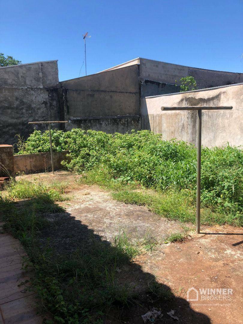 Casa à venda com 3 quartos, 139m² - Foto 13