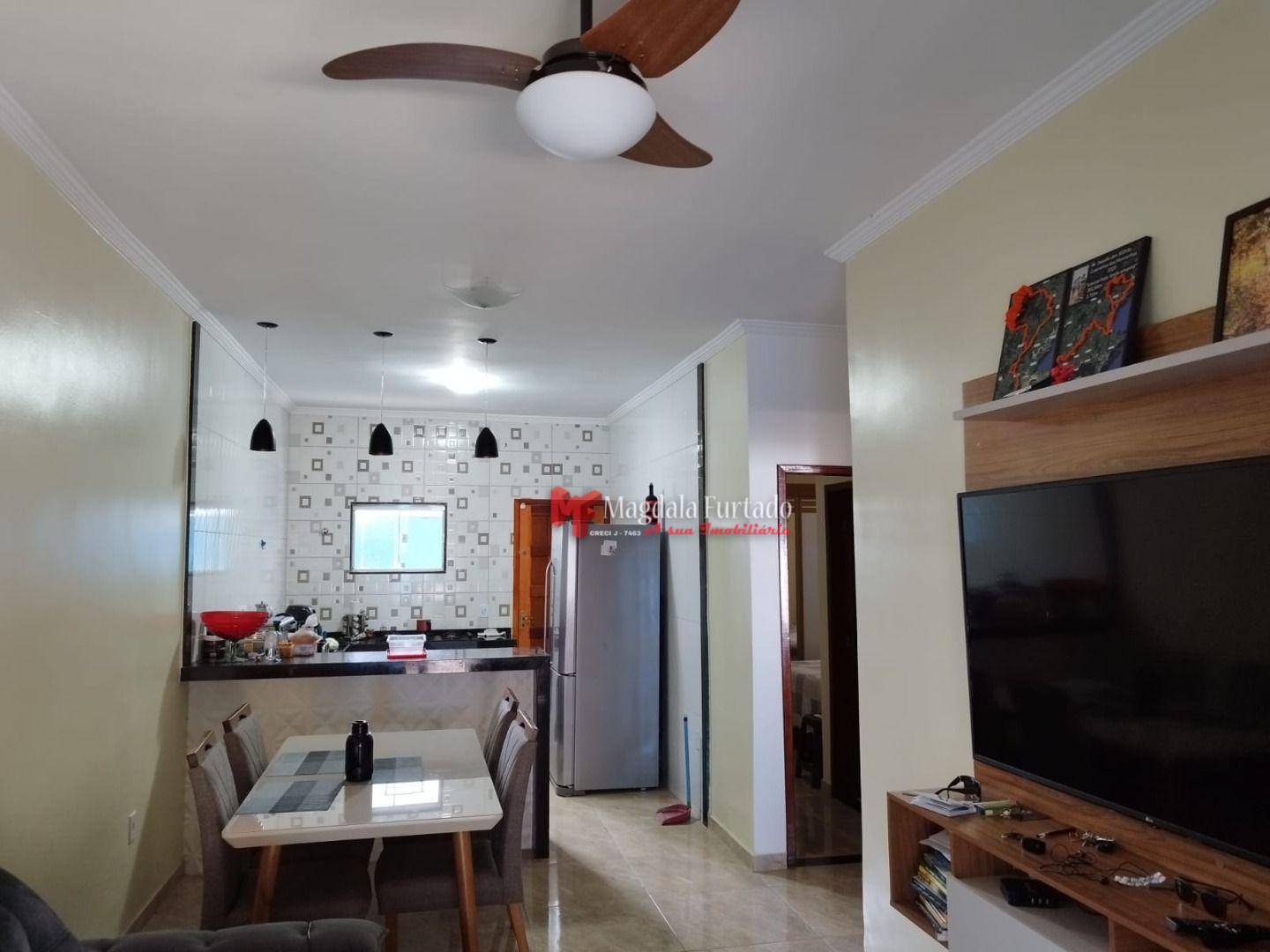 Casa à venda com 2 quartos, 62m² - Foto 10