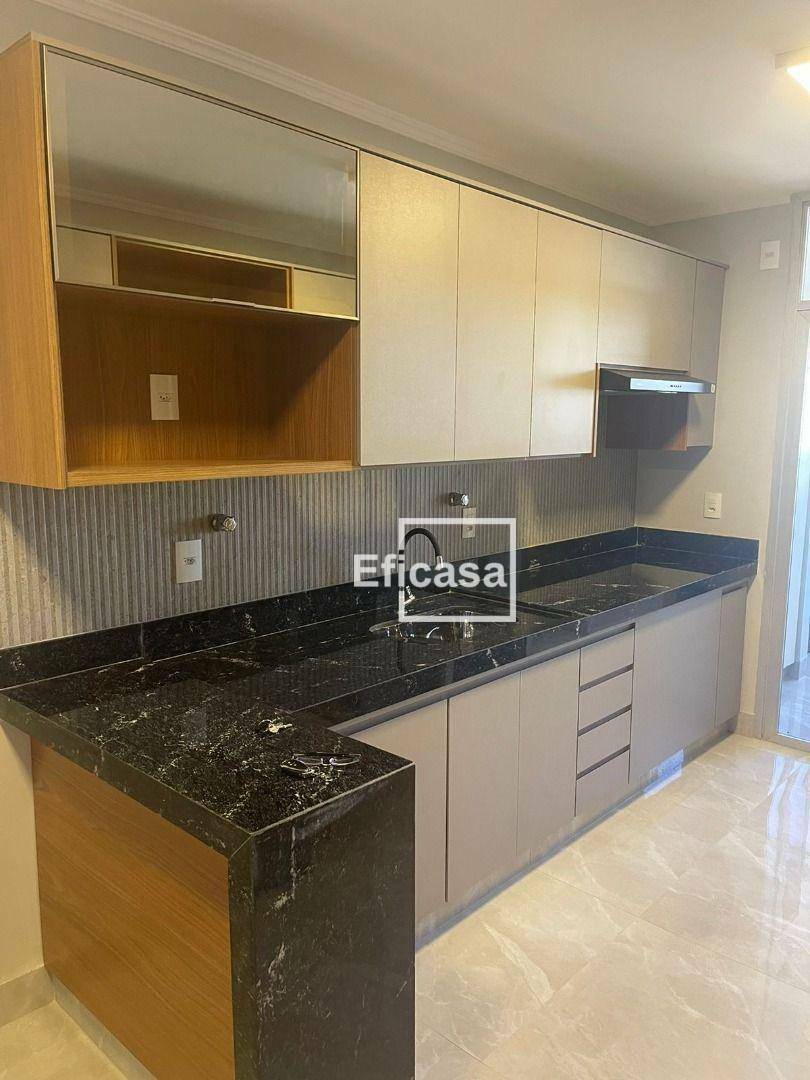 Apartamento à venda com 3 quartos, 136m² - Foto 5