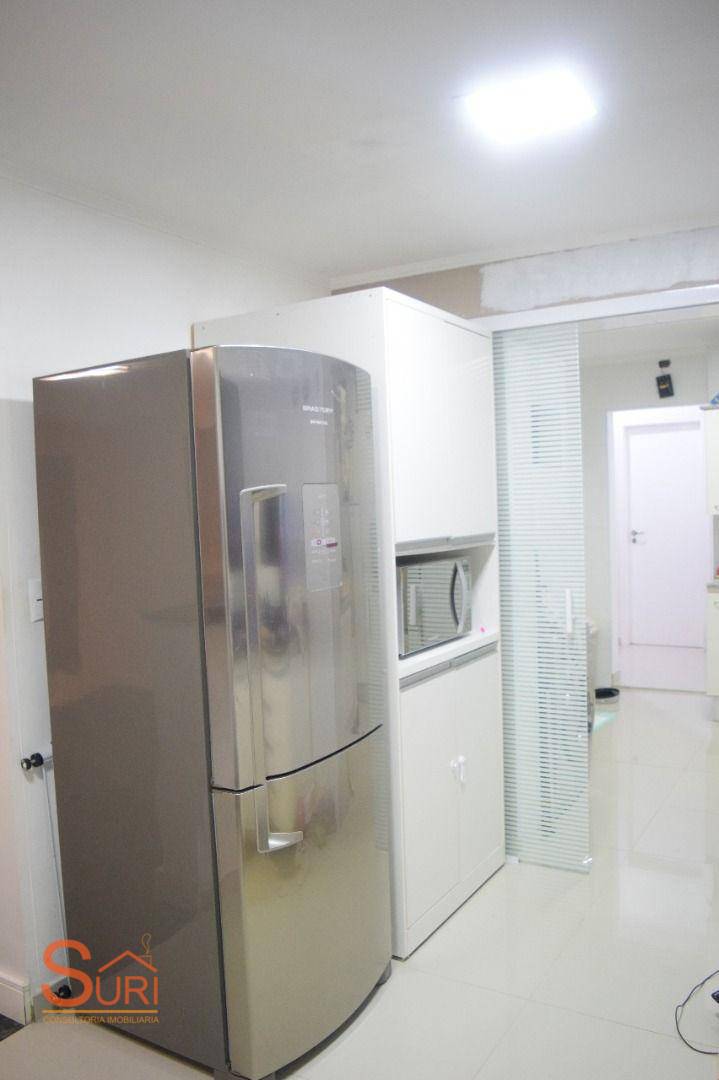 Apartamento à venda com 4 quartos, 187m² - Foto 15