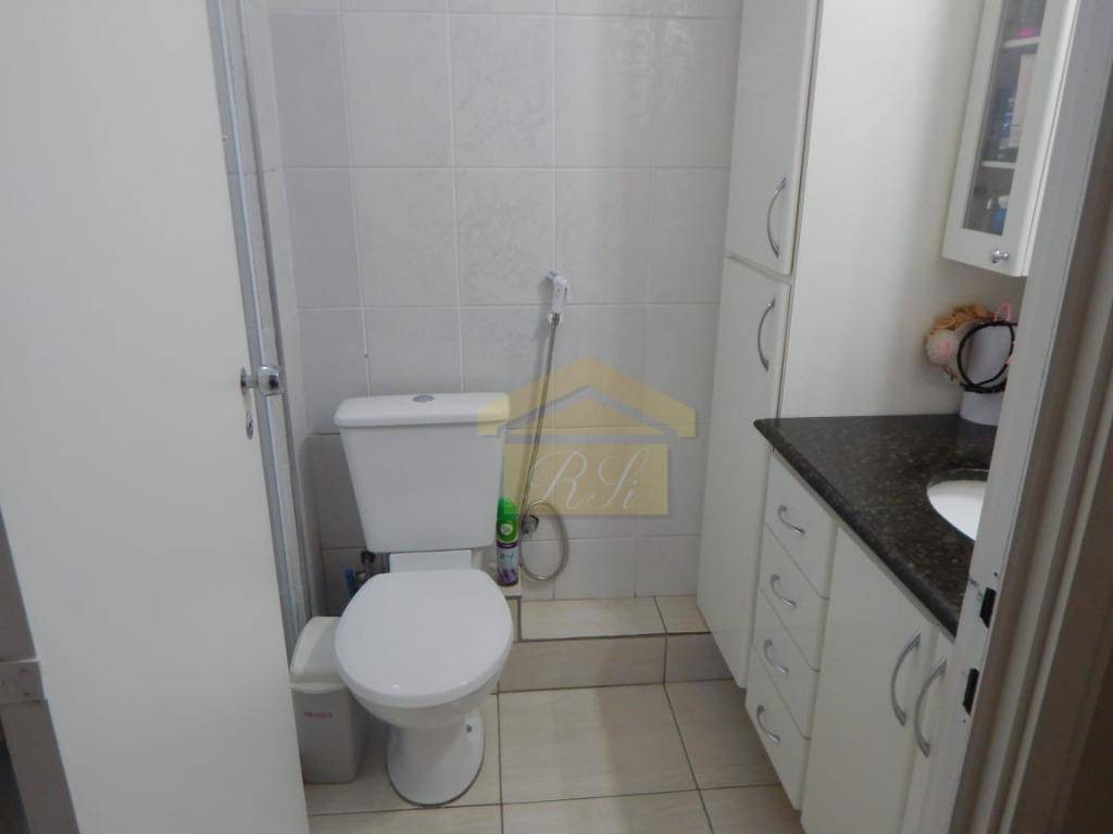 Apartamento à venda com 3 quartos, 80m² - Foto 10