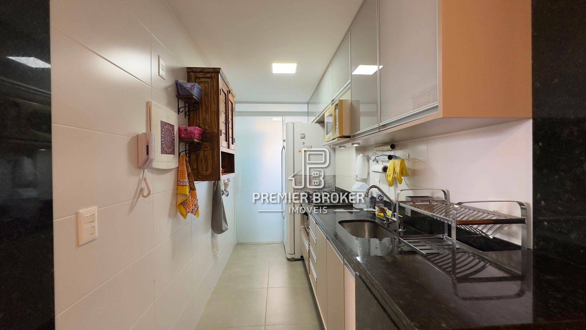 Apartamento à venda com 2 quartos, 71m² - Foto 9