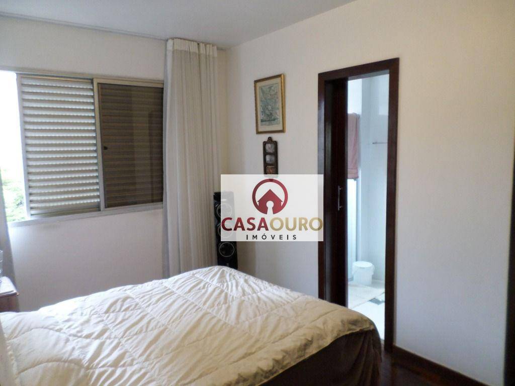 Apartamento à venda com 4 quartos, 150m² - Foto 20