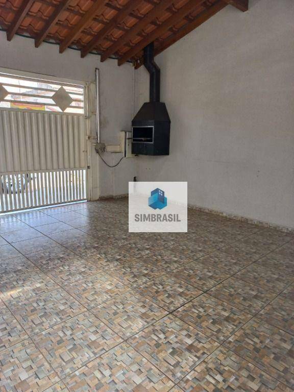 Casa à venda com 2 quartos, 90m² - Foto 1