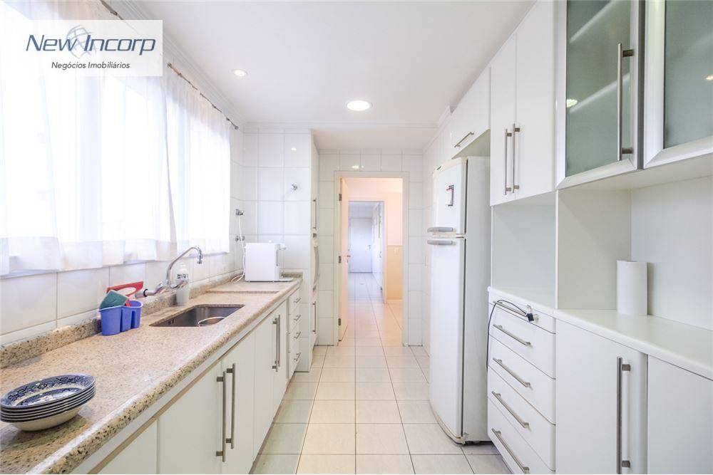 Apartamento à venda com 4 quartos, 187m² - Foto 24