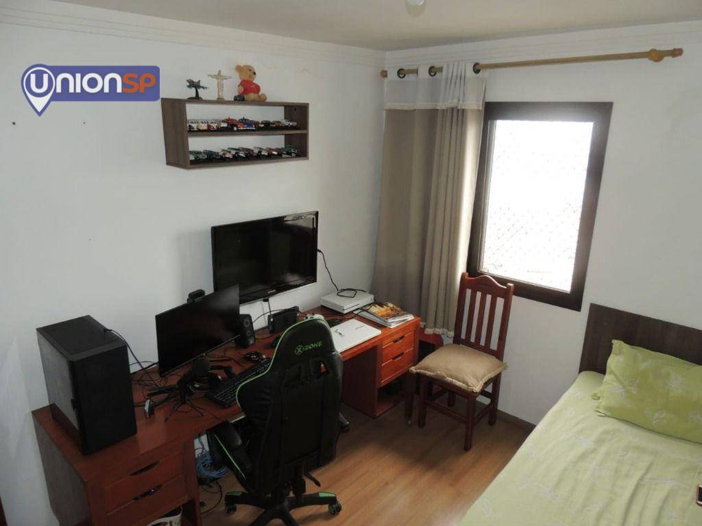 Apartamento à venda com 3 quartos, 107m² - Foto 7