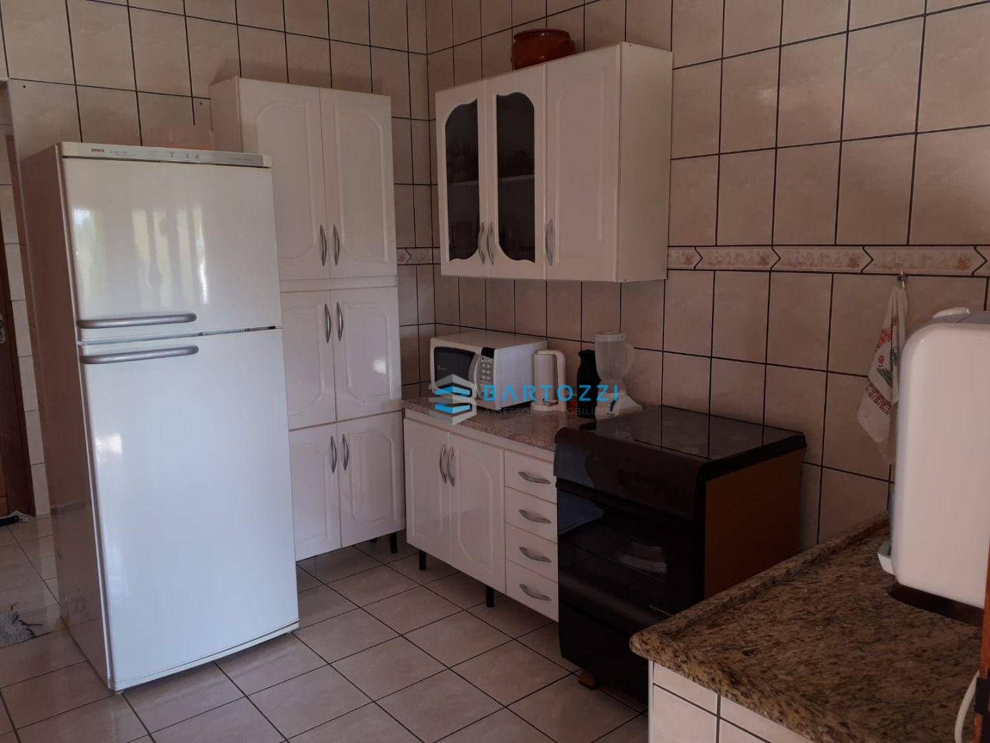 Chácara à venda com 3 quartos, 175m² - Foto 15