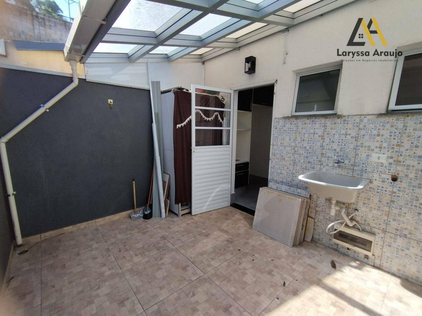 Sobrado à venda com 2 quartos, 50M2 - Foto 15